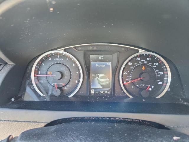 Toyota Camry Le Image 9