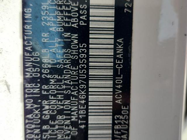 Toyota Camry Ce Image 7