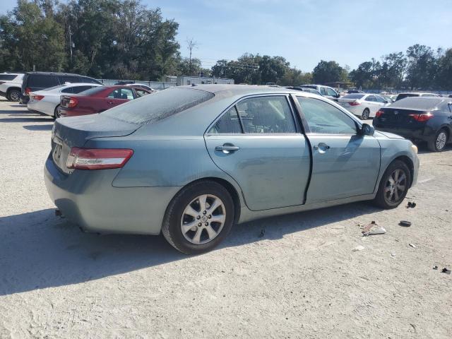 Toyota Camry Base Image 8