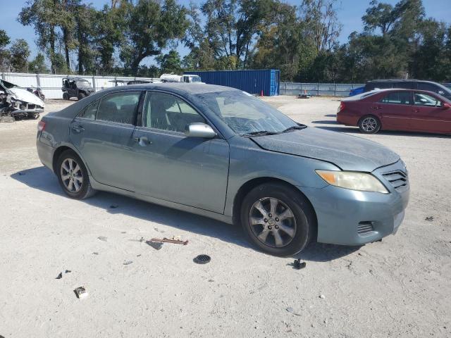 Toyota Camry Base Image 3