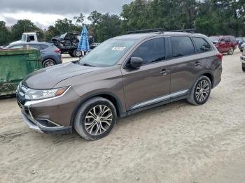  Salvage Mitsubishi Outlander