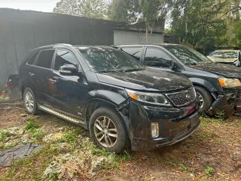  Salvage Kia Sorento