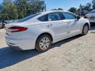 Ford Fusion S Image 3