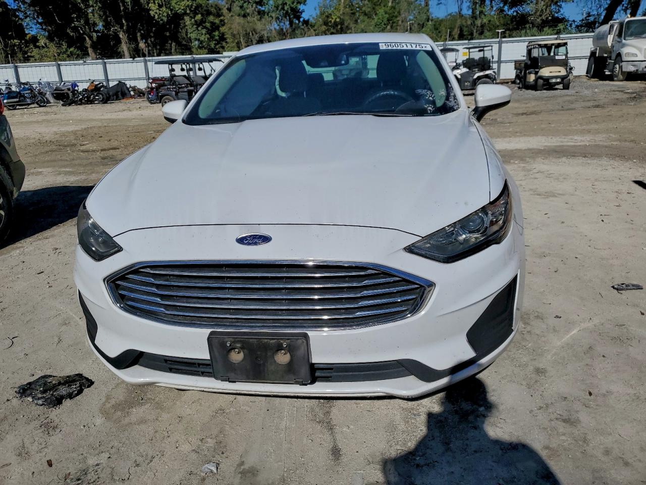 Ford Fusion S Image 4