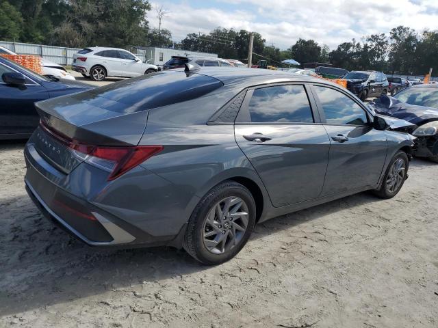 Hyundai ELANTRA Sel Image 10