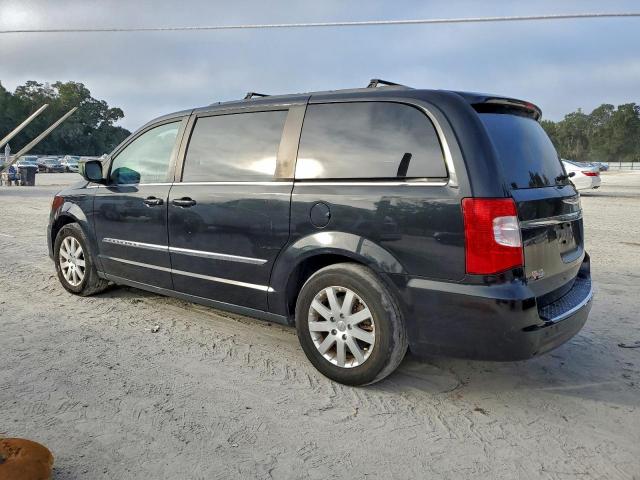 Chrysler Minivan Touring Image 5