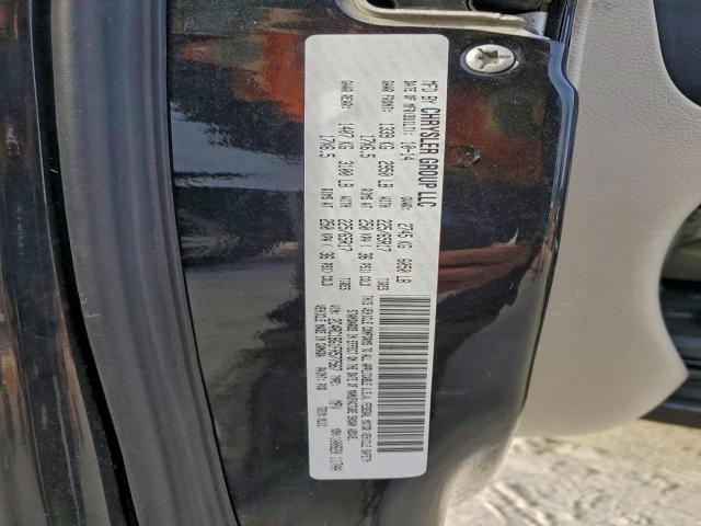 Chrysler Minivan Touring Image 11