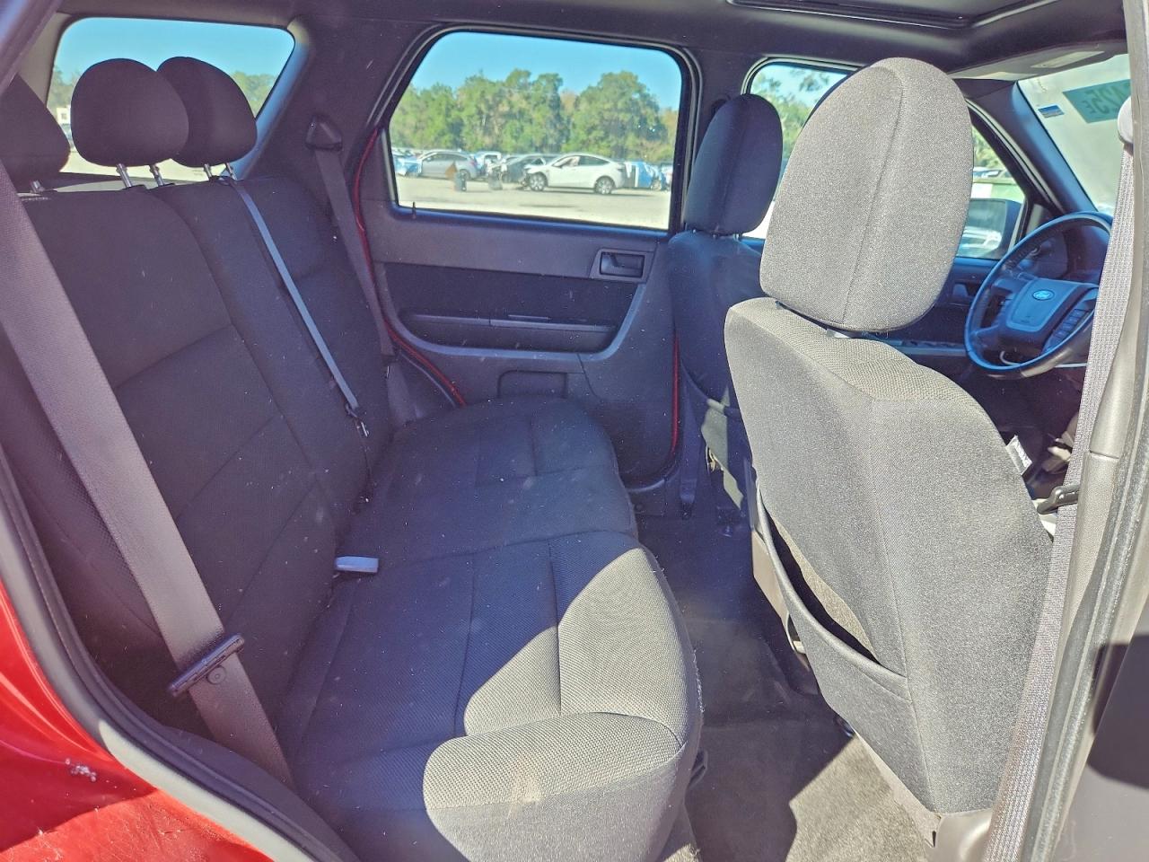 Ford Escape Xlt Image 14