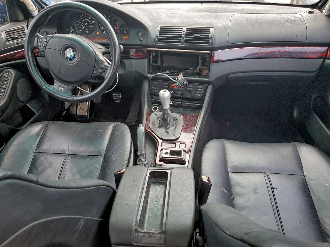 BMW 5 Series I Image 11