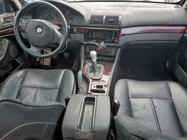 BMW 5 Series I Image 11