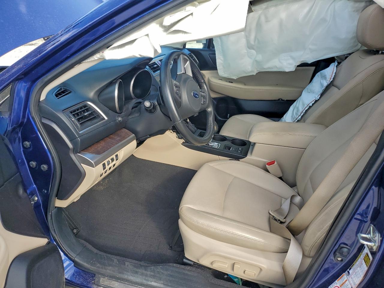 Subaru Outback 2.5i Limited Image 6