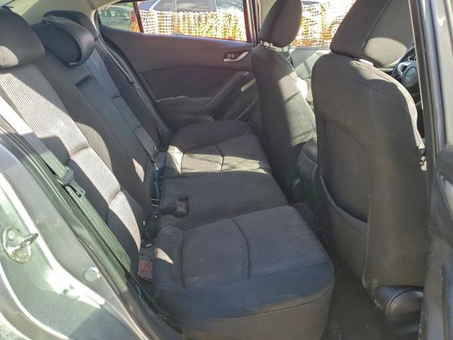 Mazda 3 Sport Image 2