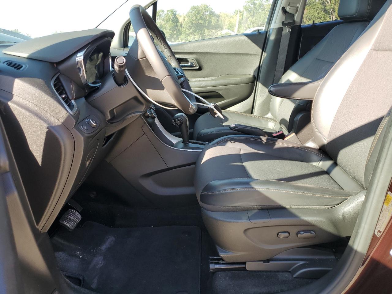 Chevrolet Trax 1lt Image 8