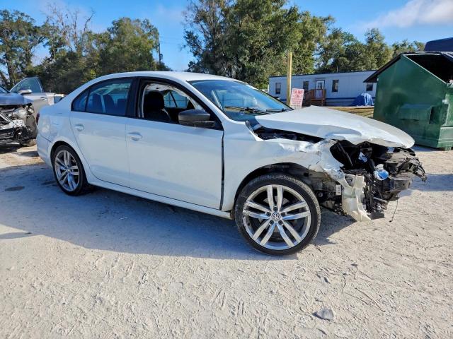 Volkswagen Jetta S Image 4