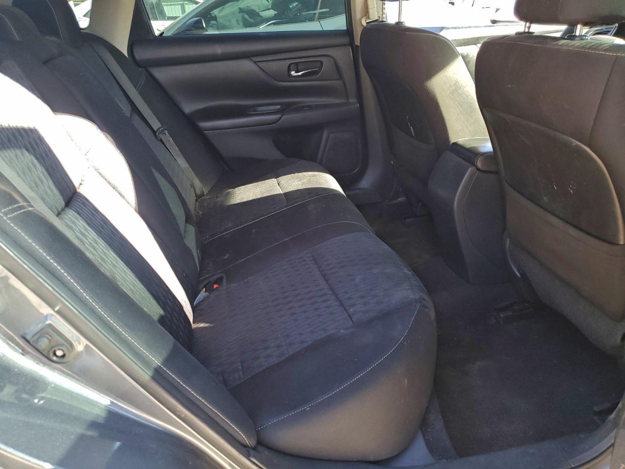 Nissan Altima 2.5 Image 8