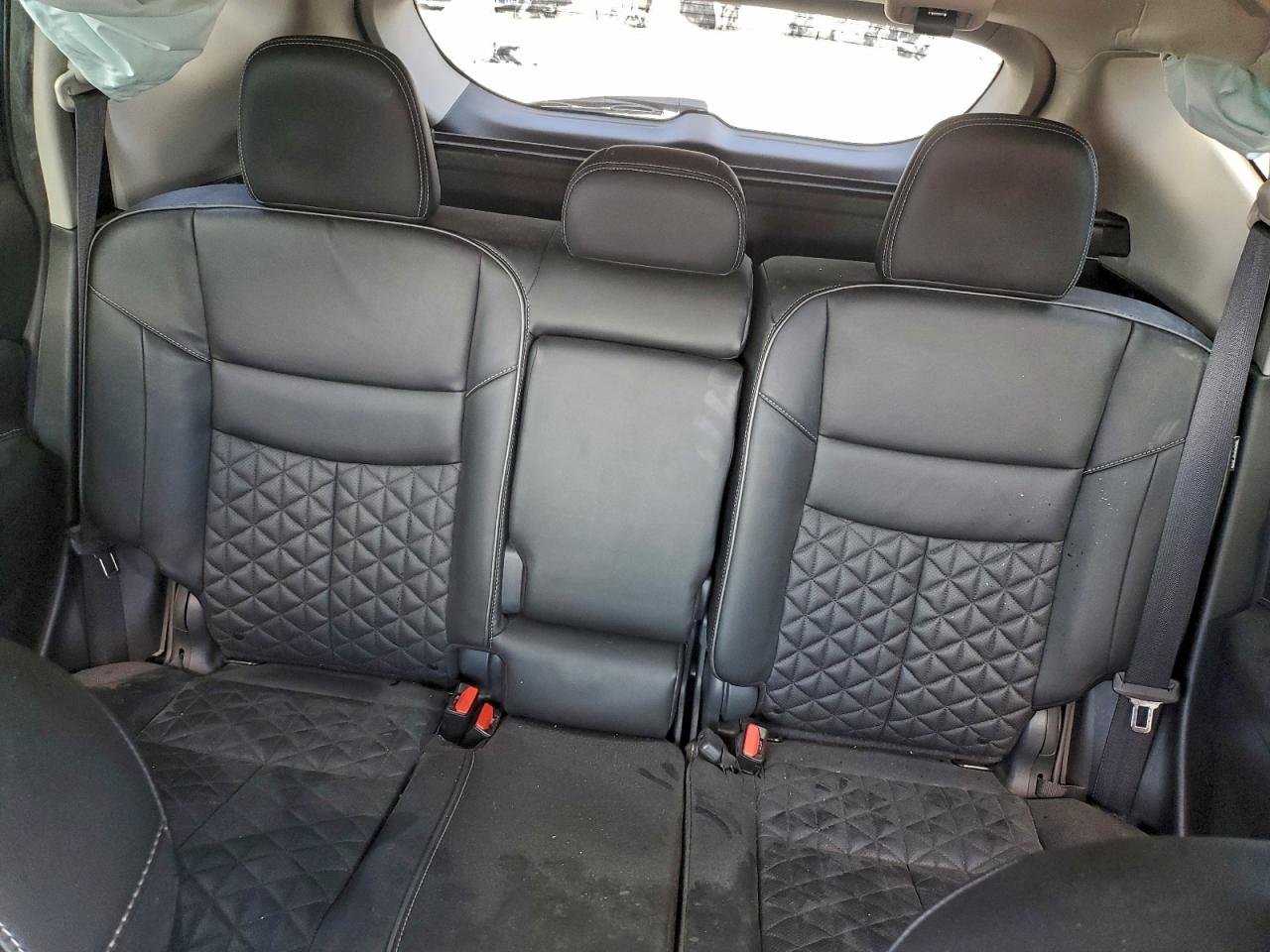 Nissan Murano Platinum Image 8