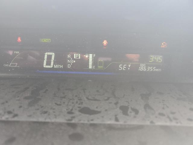 Toyota Prius Image 11