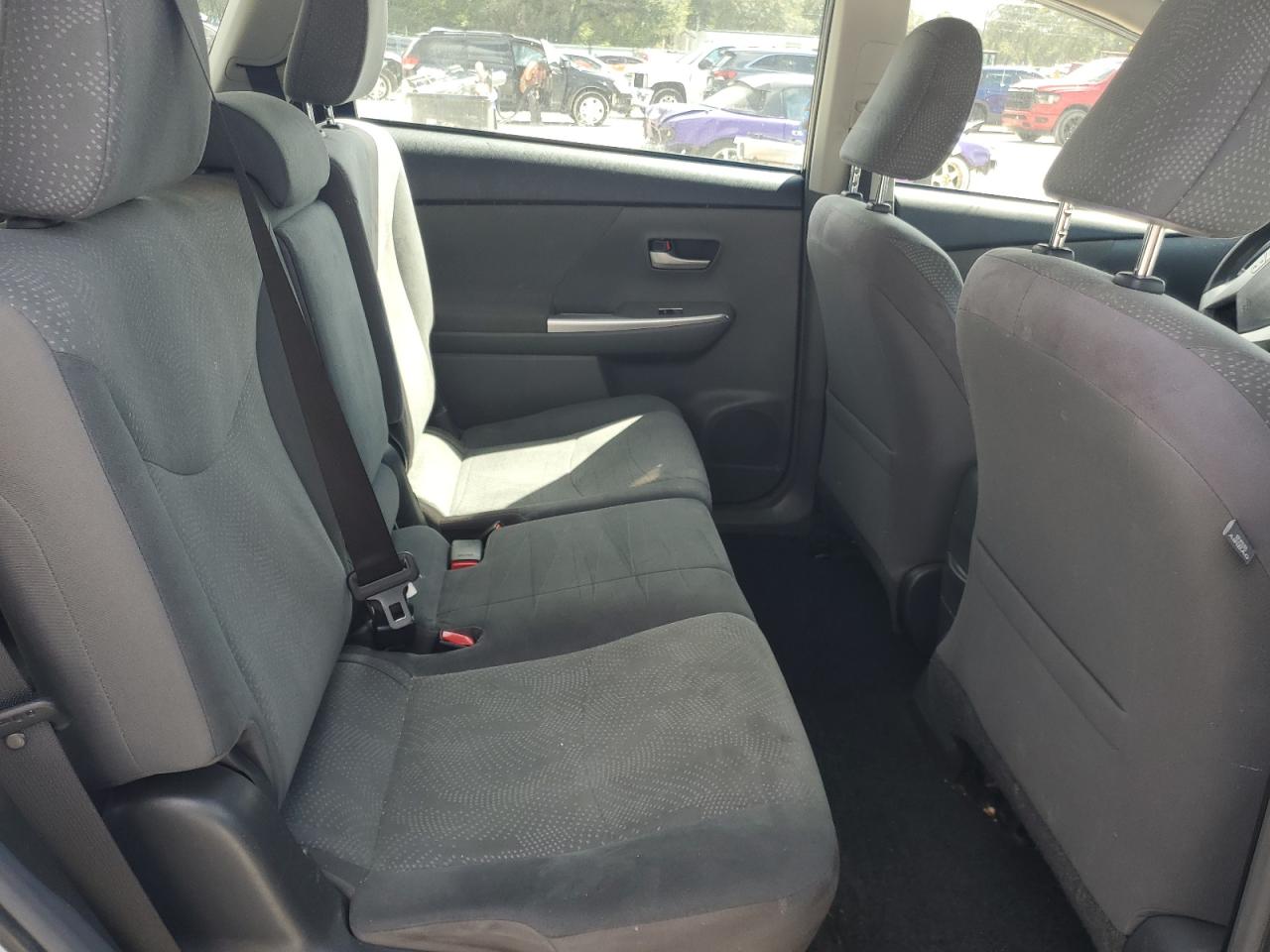 Toyota Prius Image 7