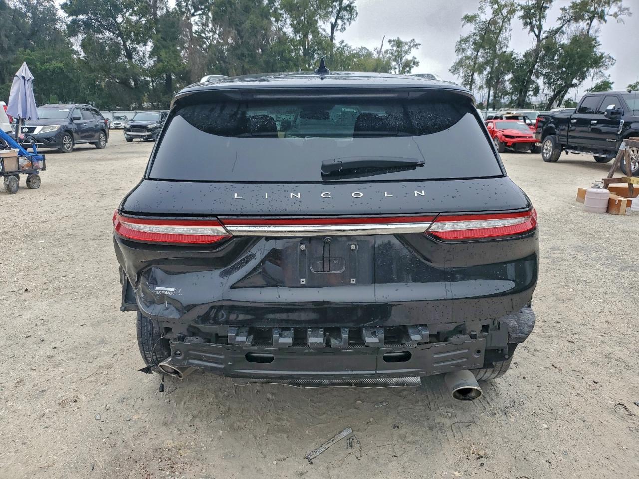 Lincoln Corsair Image 3