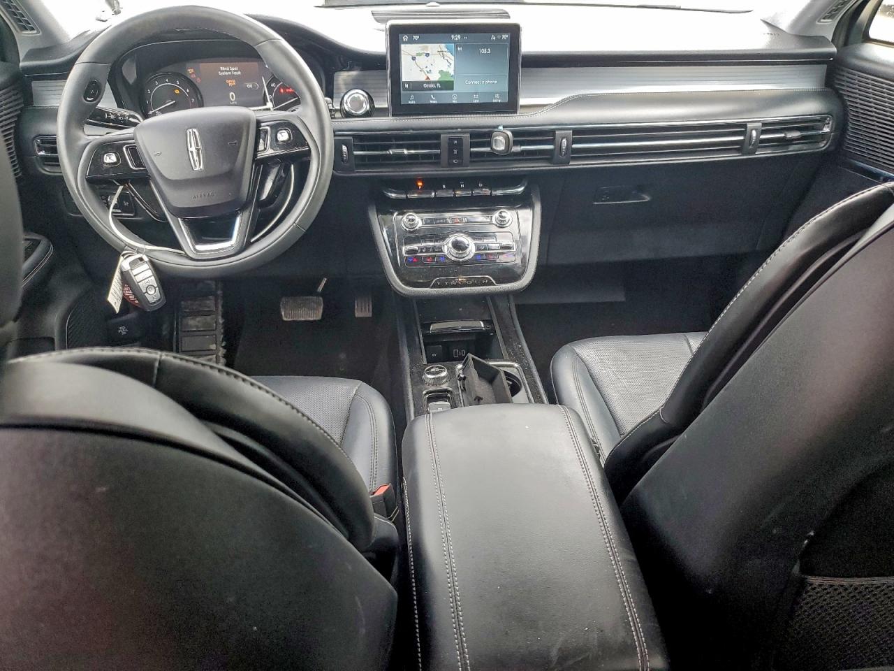 Lincoln Corsair Image 8