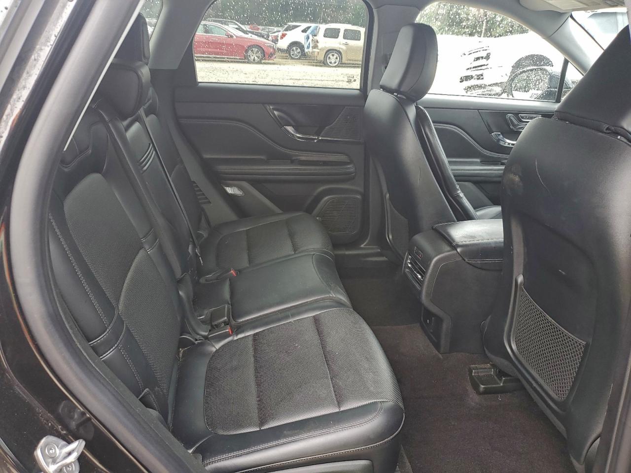 Lincoln Corsair Image 10