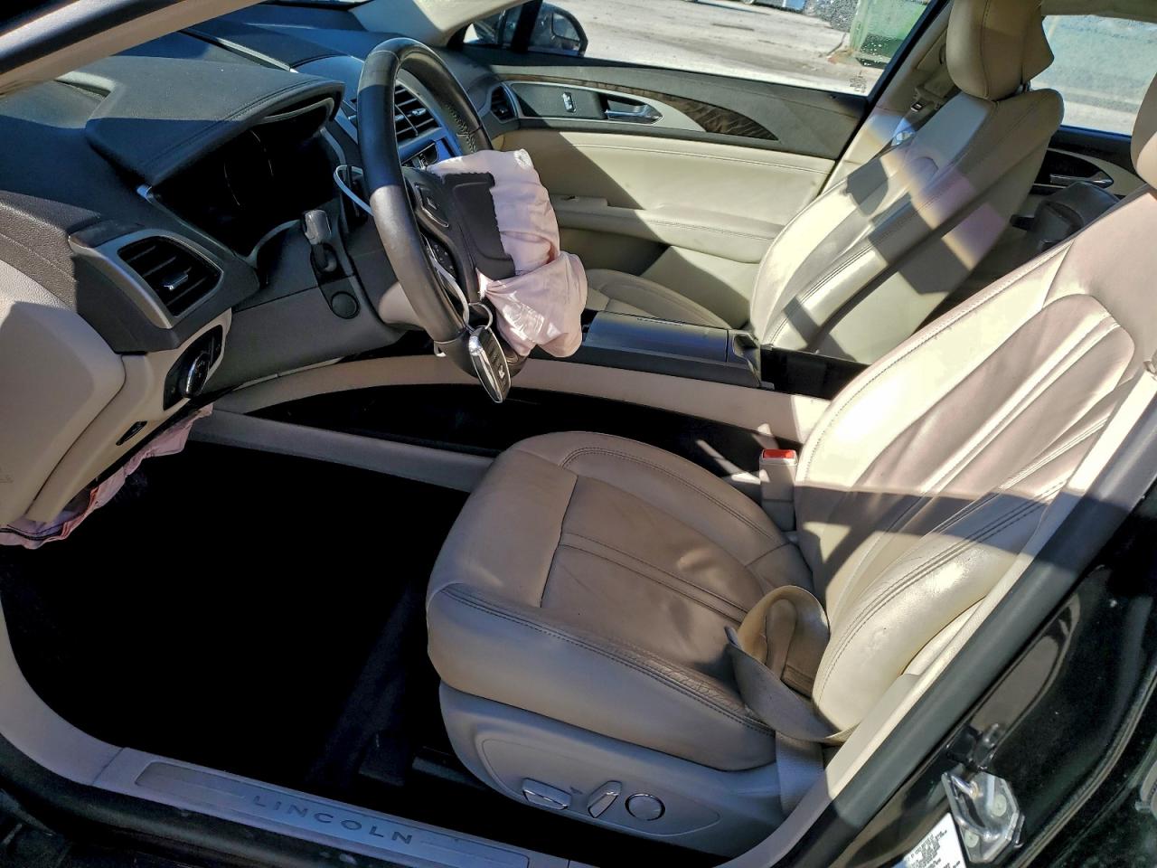 Lincoln MKZ Select Image 9