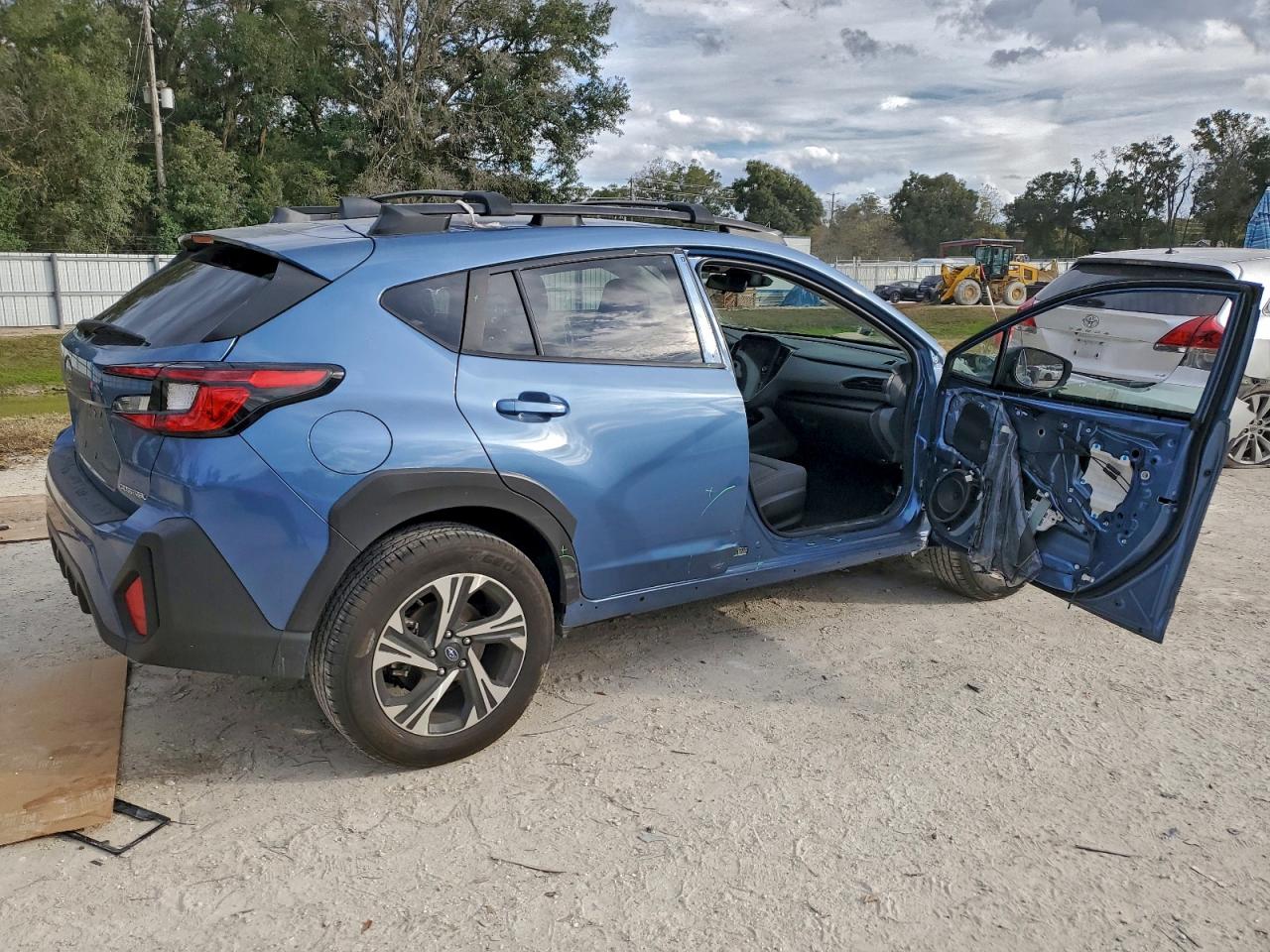 Subaru Crosstrek Premium Image 9