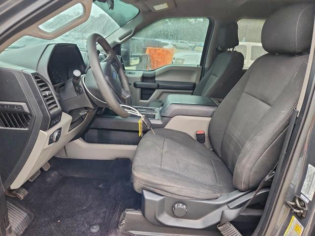 Ford F-150 Supercrew Image 2