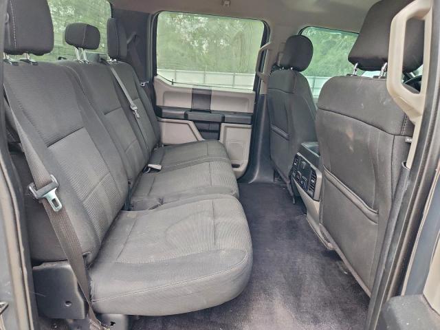 Ford F-150 Supercrew Image 10