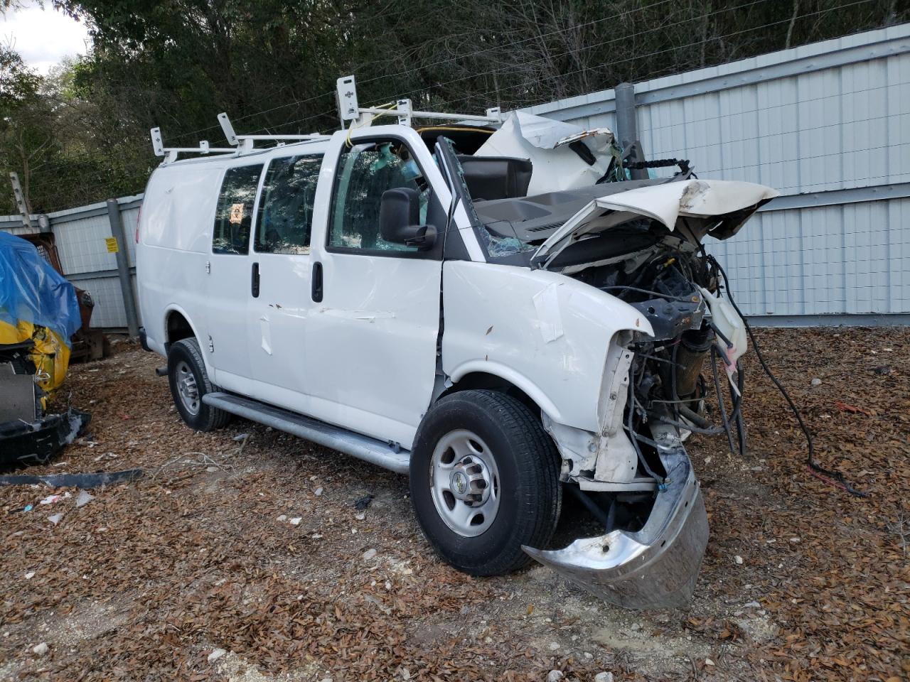 Chevrolet Express Image 7