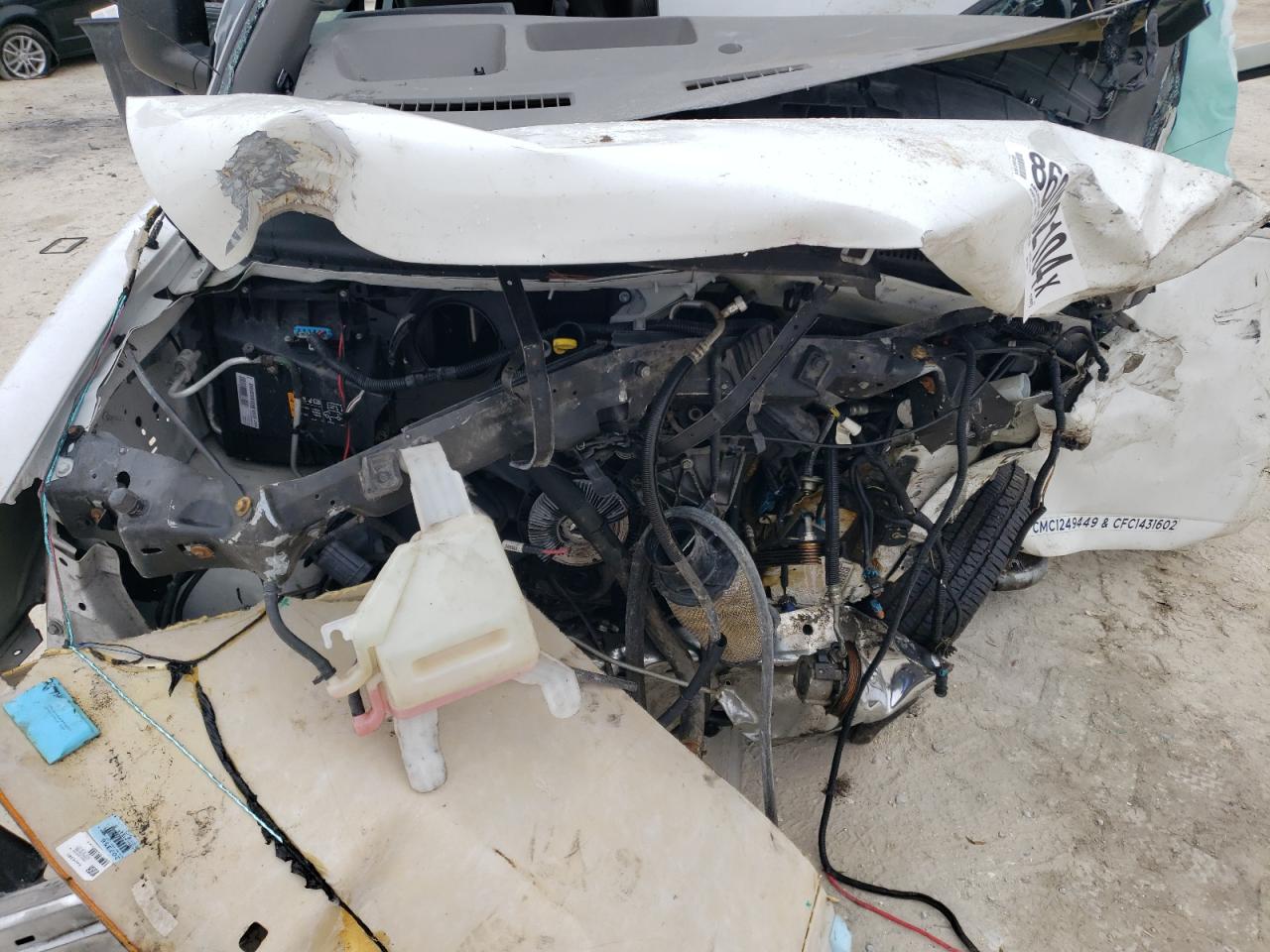 Chevrolet Express Image 9