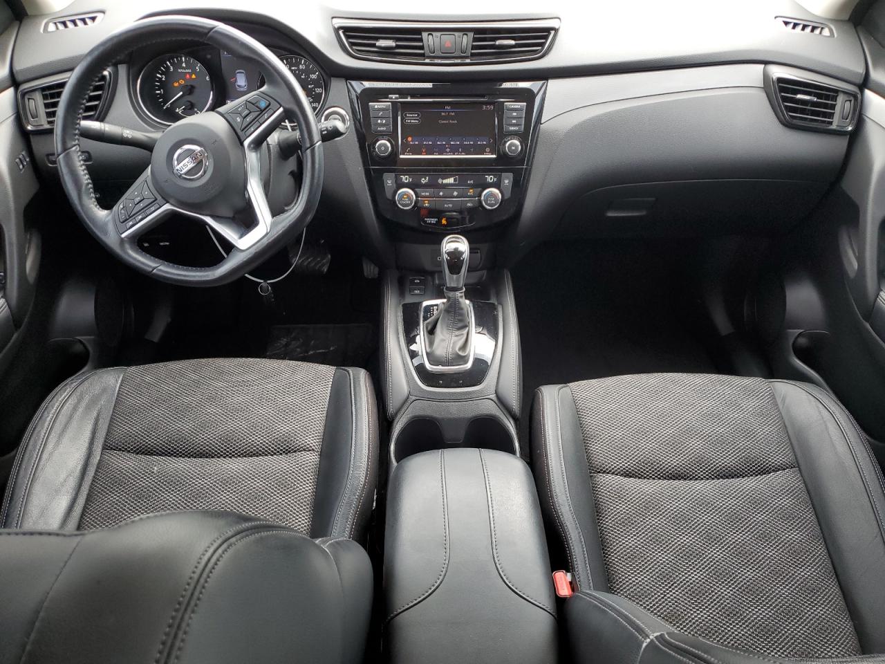 Nissan Rogue S Image 9