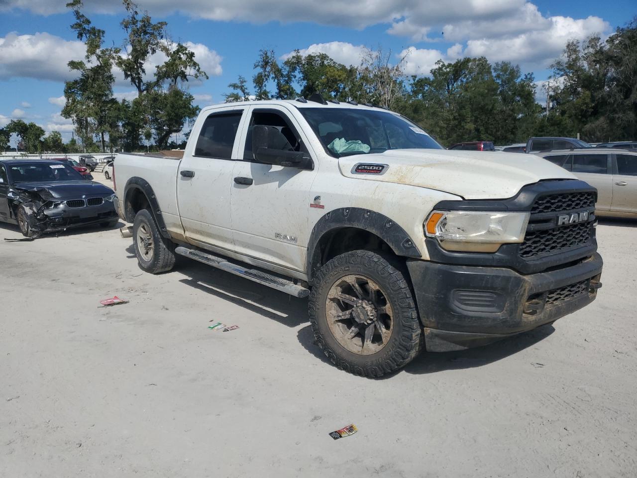 Ram 2500 Tradesman Image 8