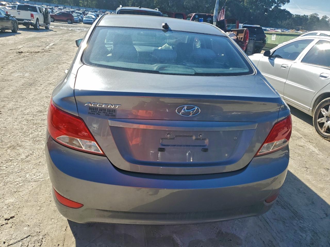 Hyundai ACCENT Se Image 12