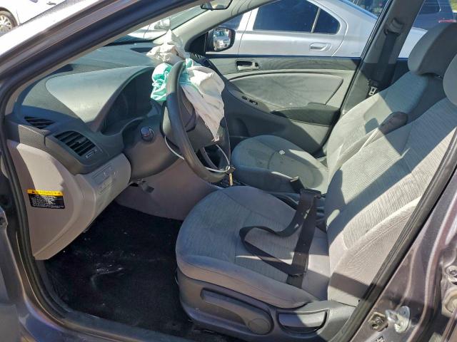 Hyundai ACCENT Se Image 9