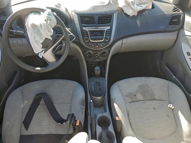 Hyundai ACCENT Se Image 4