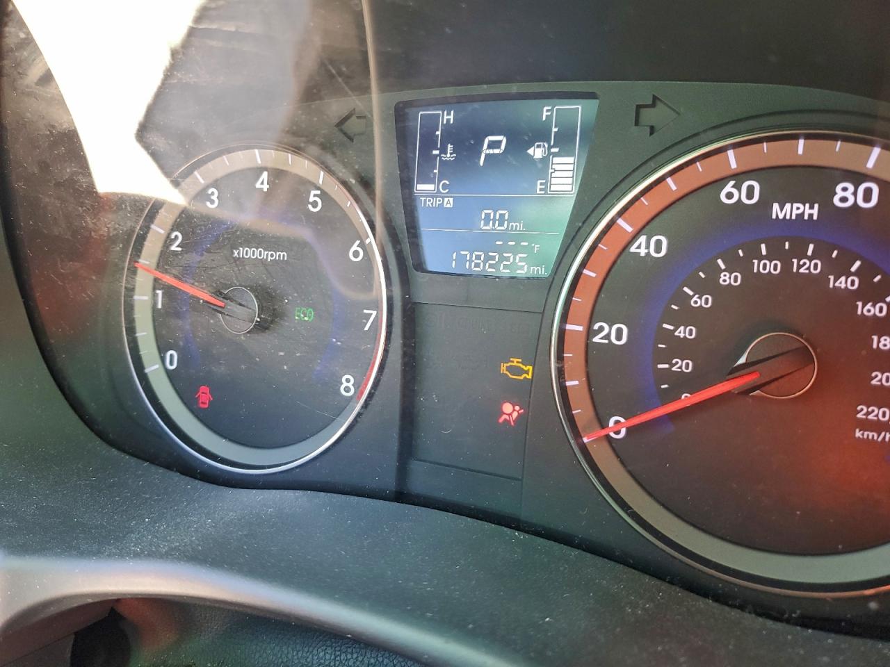 Hyundai ACCENT Se Image 7