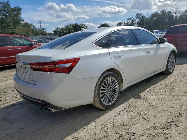 Toyota Avalon Xle Image 8
