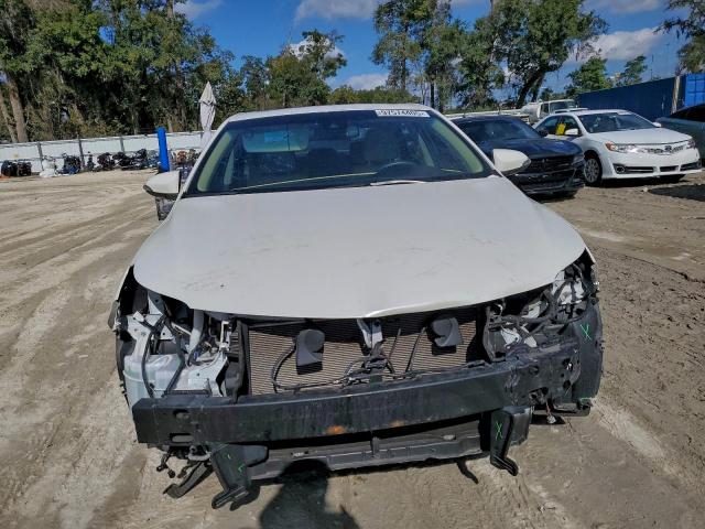 Toyota Avalon Xle Image 7