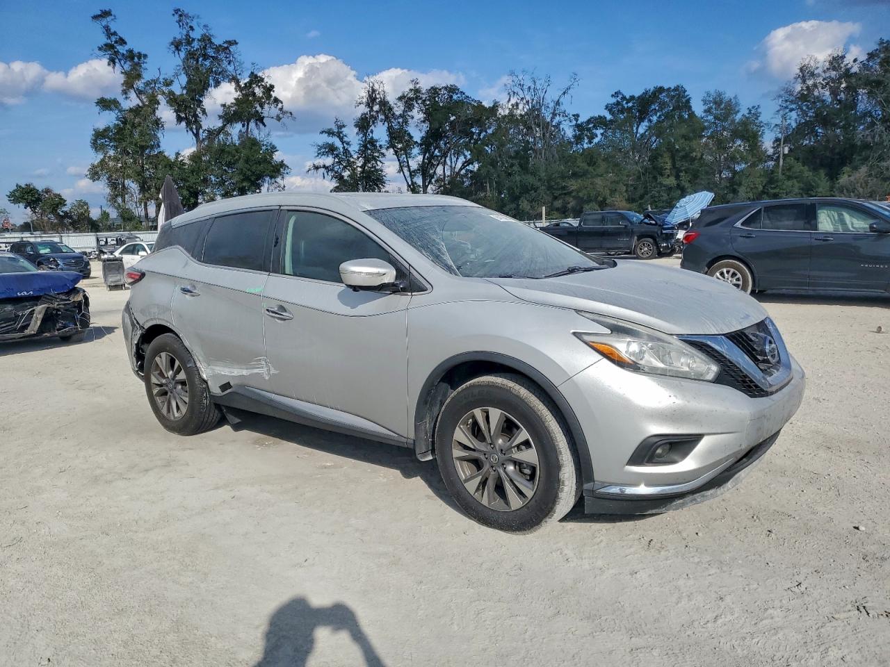 Nissan Murano S Image 8