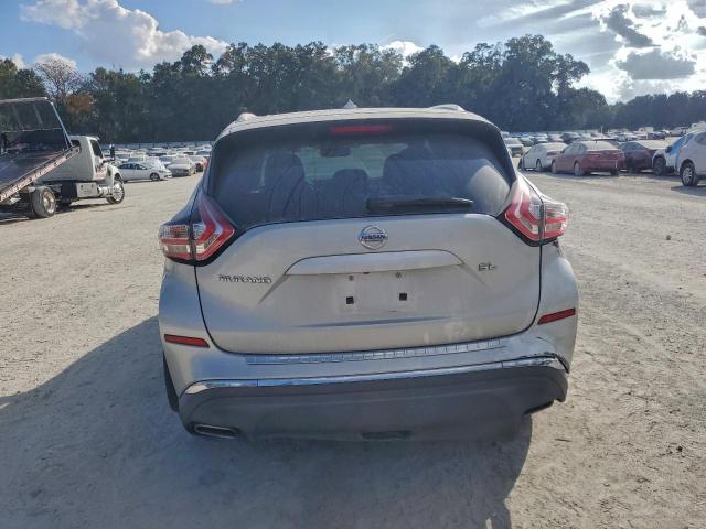 Nissan Murano S Image 3