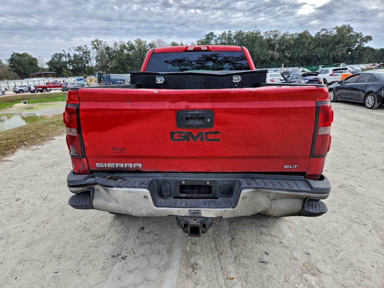 GMC Sierra K2500 Slt Image 3