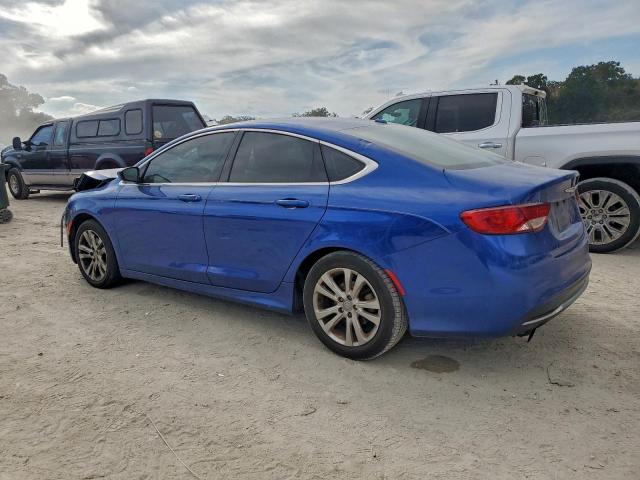 Chrysler 200 Limited Image 4