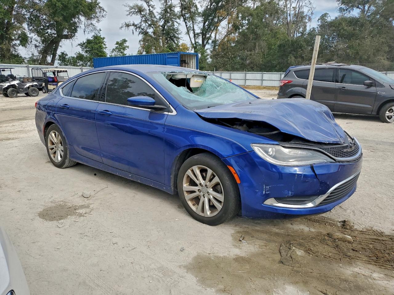 Chrysler 200 Limited Image 10