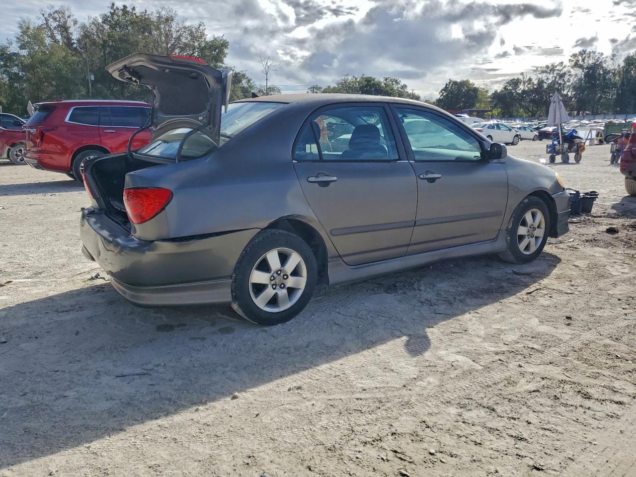 Toyota Corolla Ce Image 3