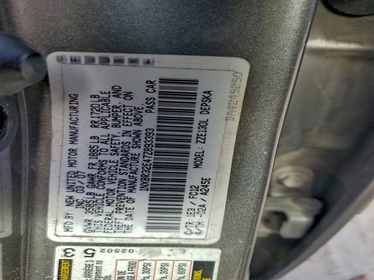 Toyota Corolla Ce Image 8