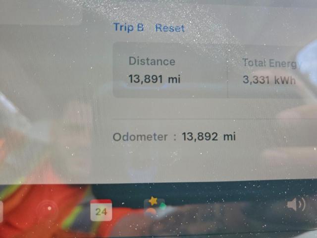 Tesla Model Y Image 11