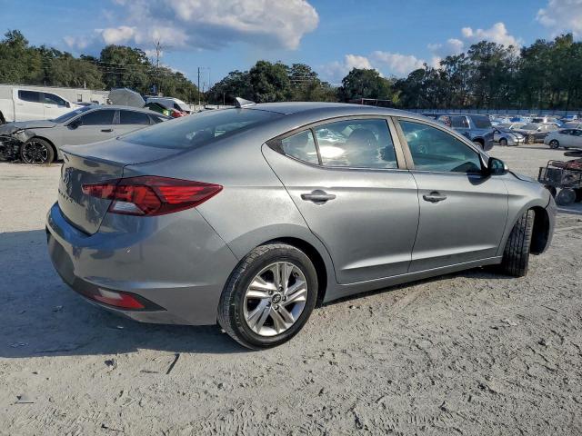 Hyundai ELANTRA Sel Image 2