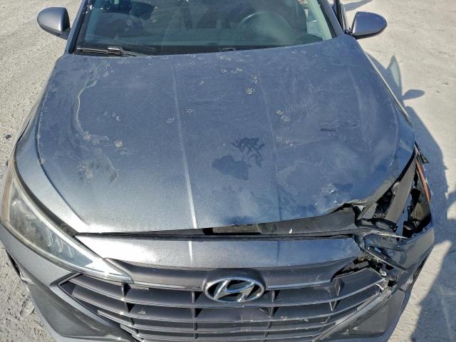 Hyundai ELANTRA Sel Image 8