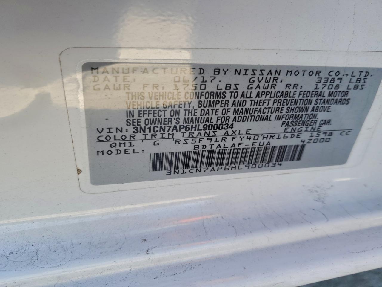 Nissan Versa S Image 7